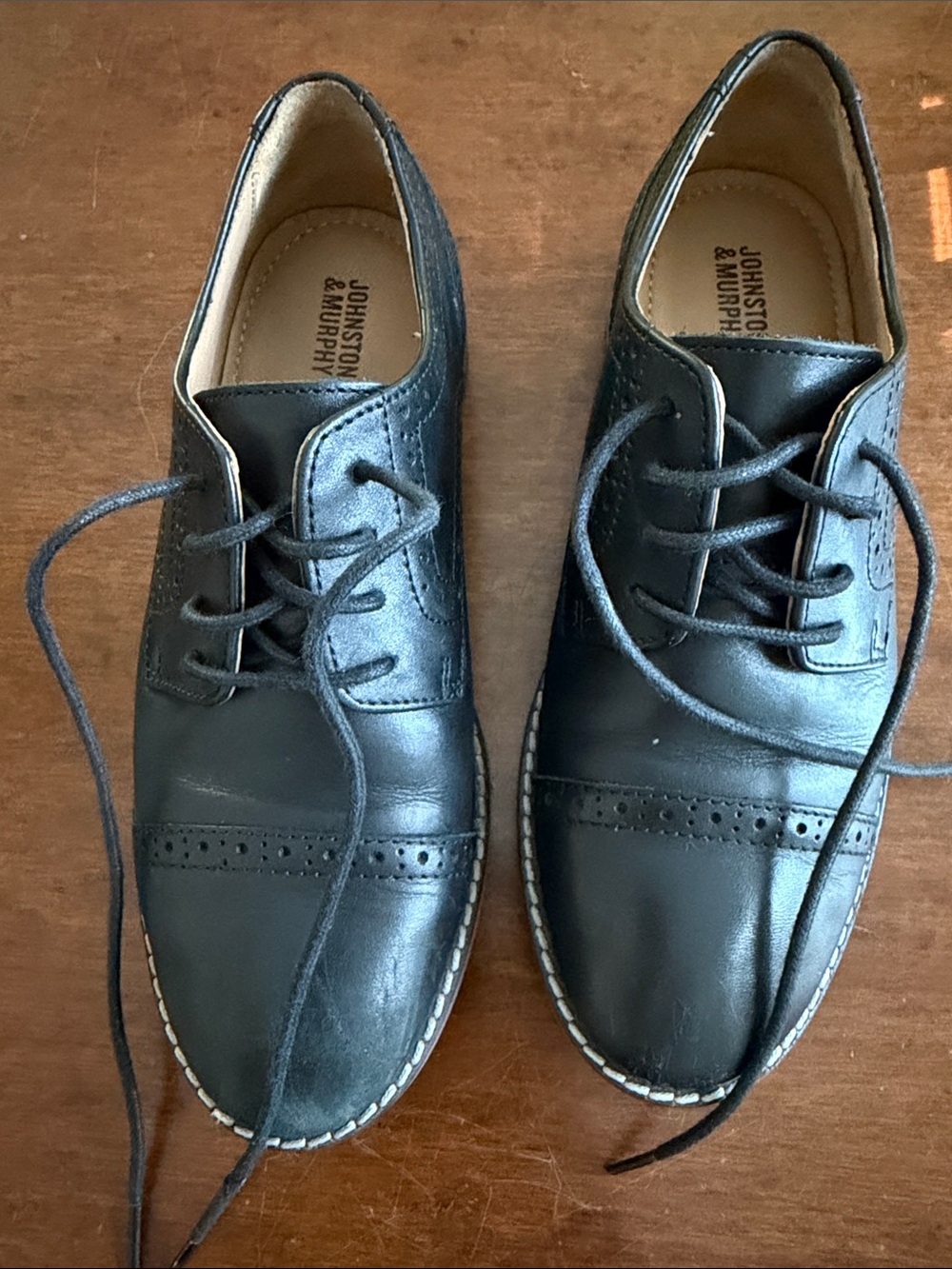 Johnston & Murphy Black Boys' Leather Wingtip Lace-Up Shoes
